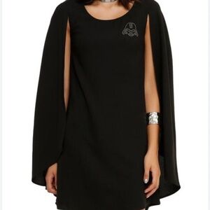 Hot Topic Her Universe L studded Darth Vadar Star Wars Cape Dress